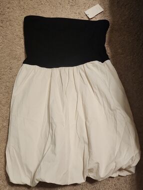 Bubble dress NWT Size Med Black strapless with cram colored bubble bottom